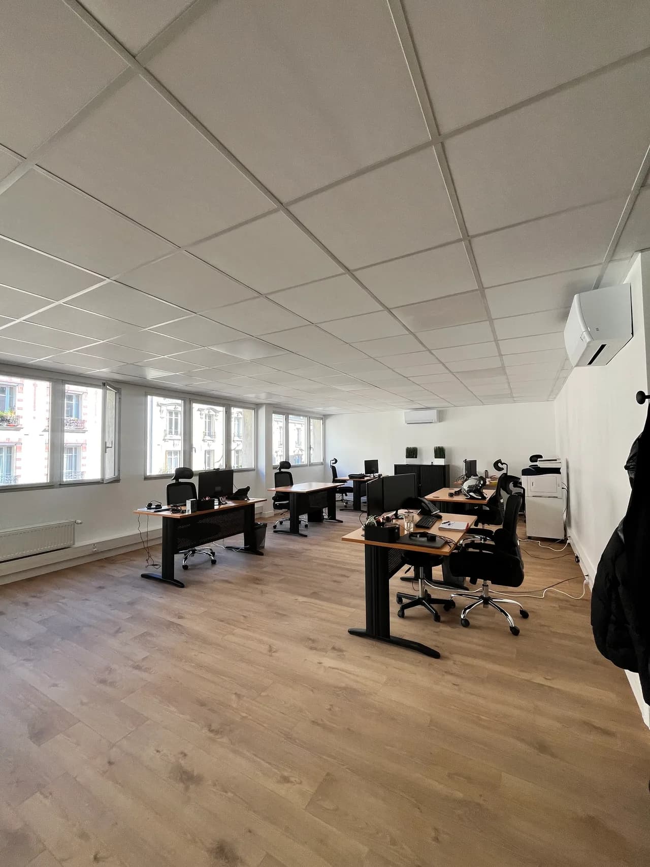 Aménagement bureau — après